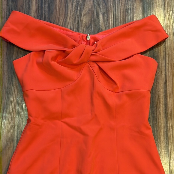 Trina Turk Imperative Dress - Picture 6 of 15